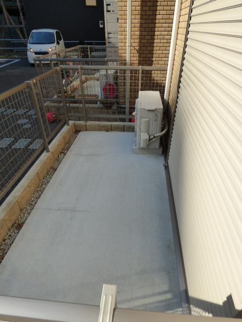 エルカーサ湘南 ベランダ