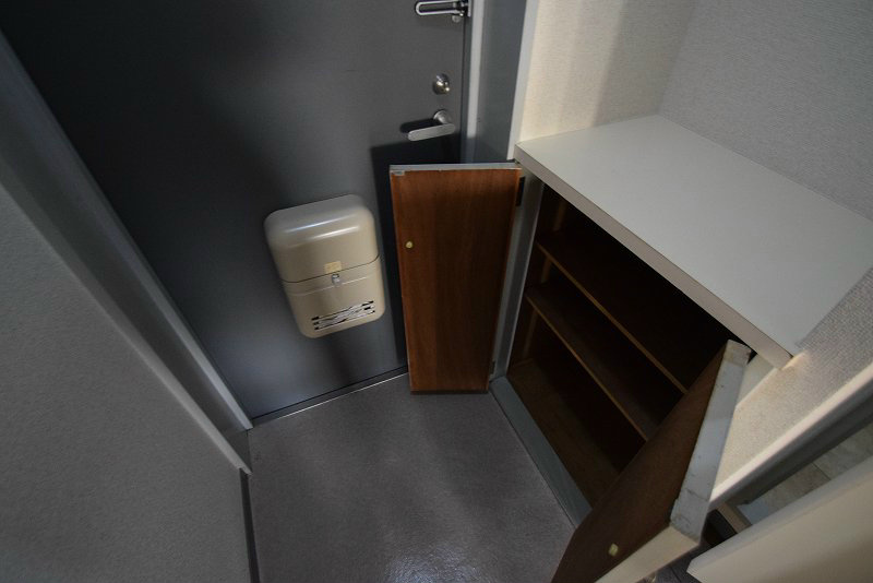 ヒルズ小山台Ⅲ 玄関