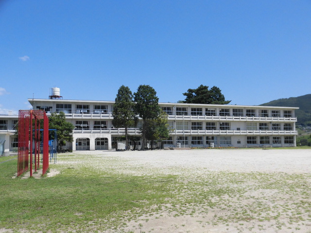 レジデンス落合B 小学校