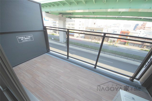 プレミアム浅間町 ベランダ