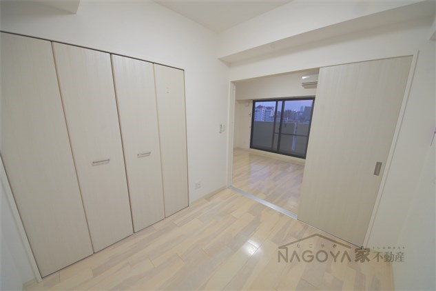 GRANDUKE新栄 ベッドルーム