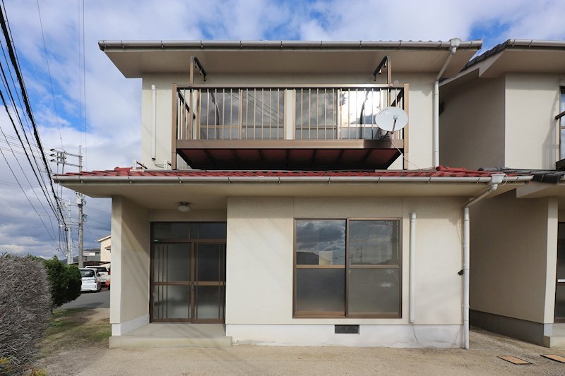 シャトル清風 外観