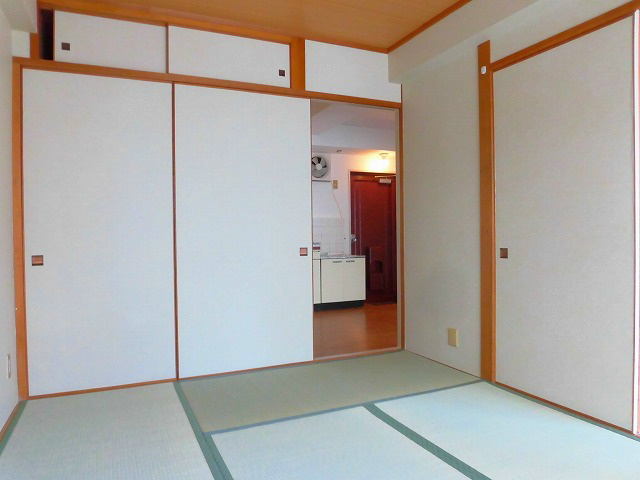 ハイツ大谷 ベッドルーム