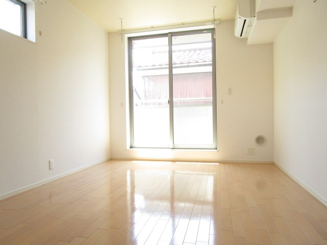 MARUMO COURT Ⅰ リビング