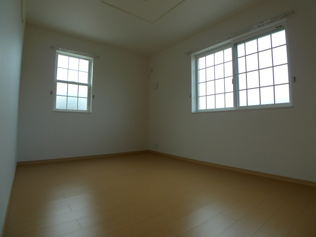 ビラージュ・ブリエI ベッドルーム