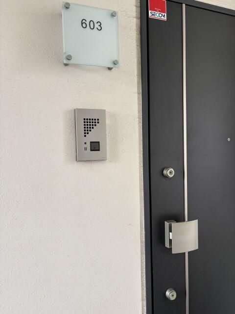 グランドソレーユ 玄関