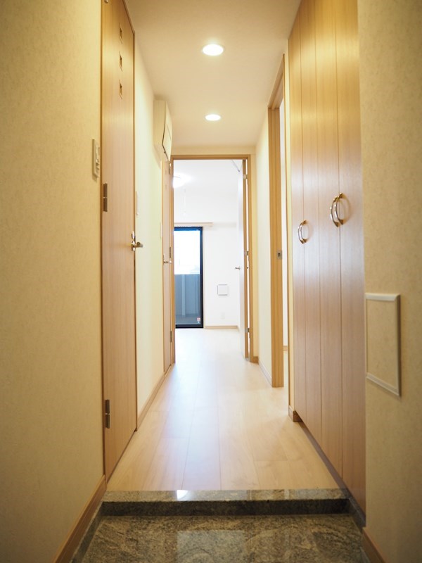 ルーブル大森西 玄関