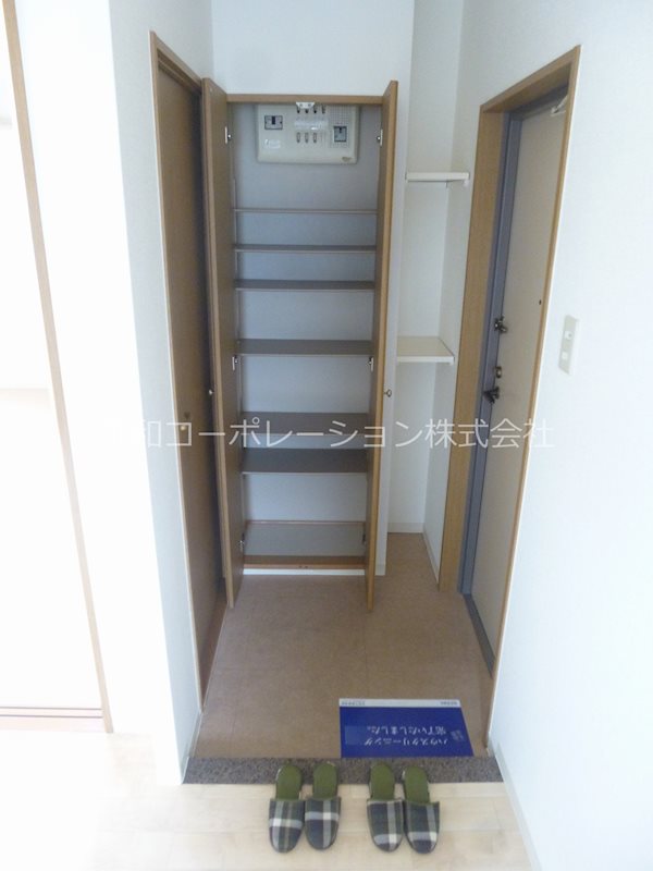 パスサイド21 玄関