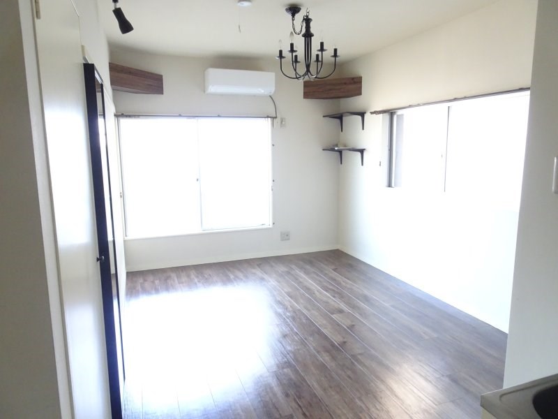 ヒルトップ西本 リビング