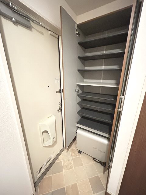 アヴェニールC 収納