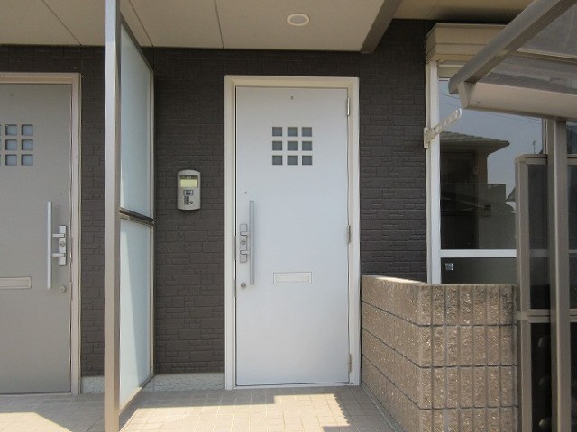 エリモ 玄関