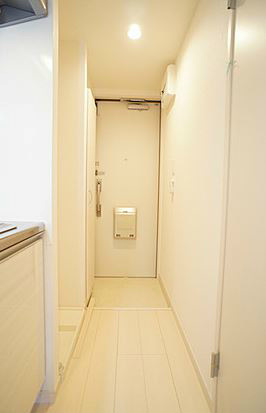 リブリ・長後 玄関