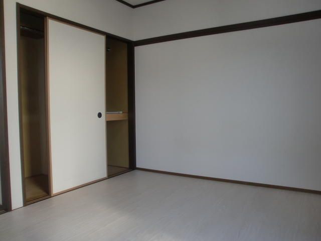ファミーユISEHARA　B棟 ベッドルーム