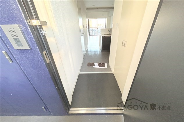 スクエア名駅南 玄関