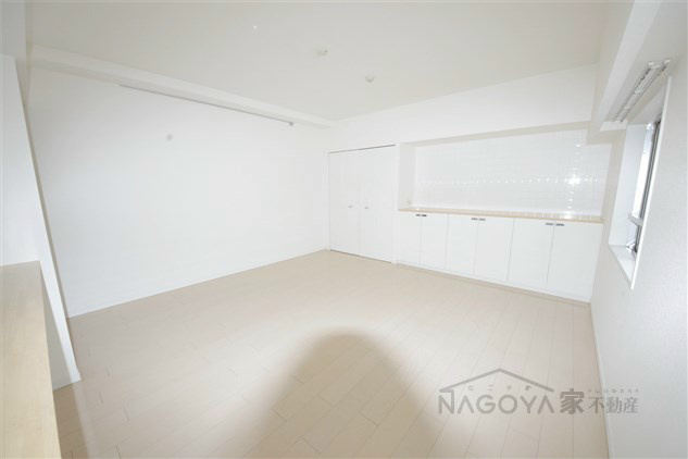 カスタリア伏見 ベッドルーム