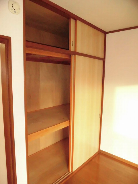 MAISON HOLLY-HOCK 収納