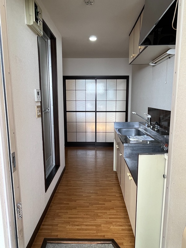 サニーハイツ中村 玄関