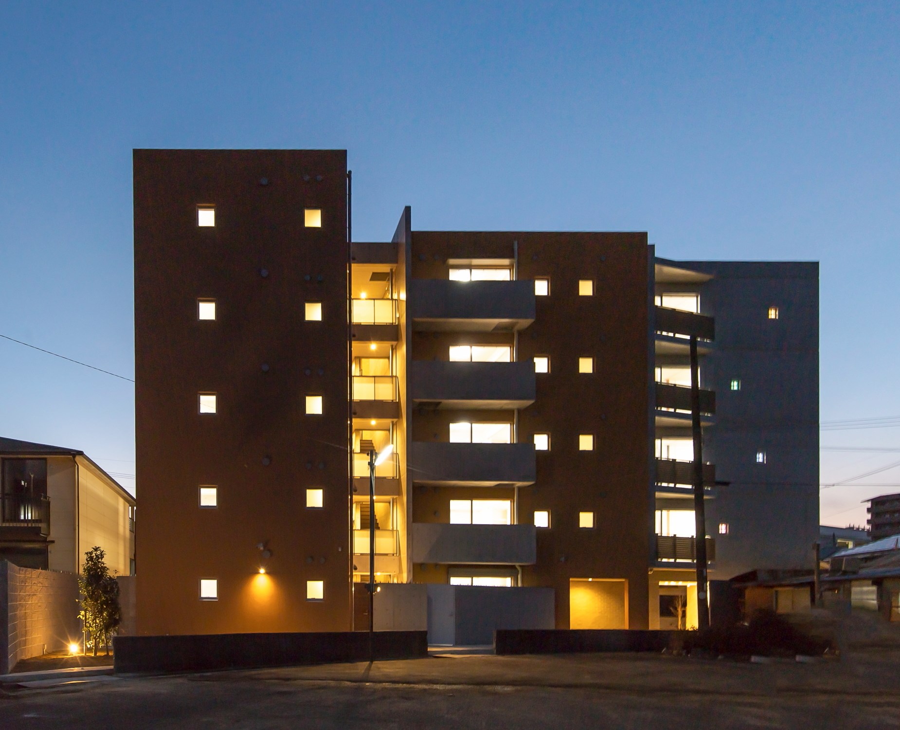 アプリール 外観