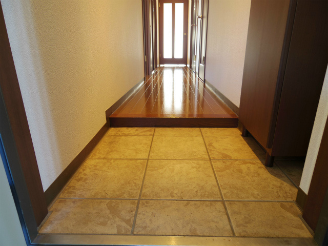 スクリップス 玄関