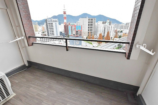 エルザビル香春口４５  ベランダ