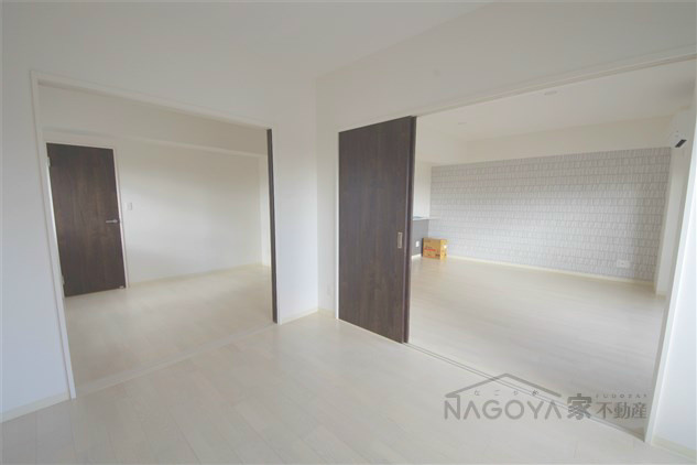 S-FORT鶴舞reale ベッドルーム