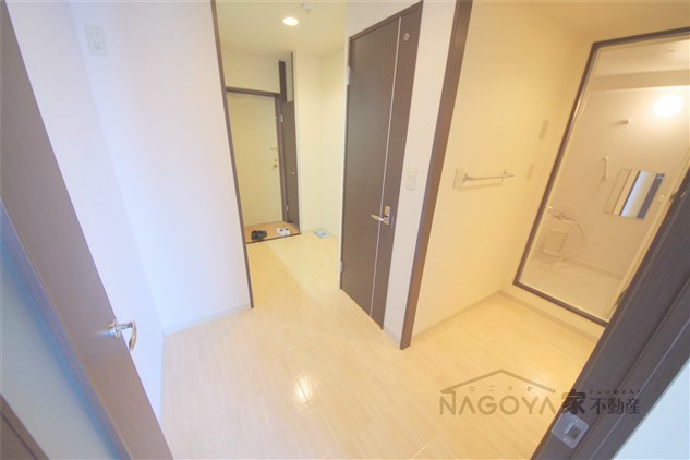 ビ・アバンス リビング