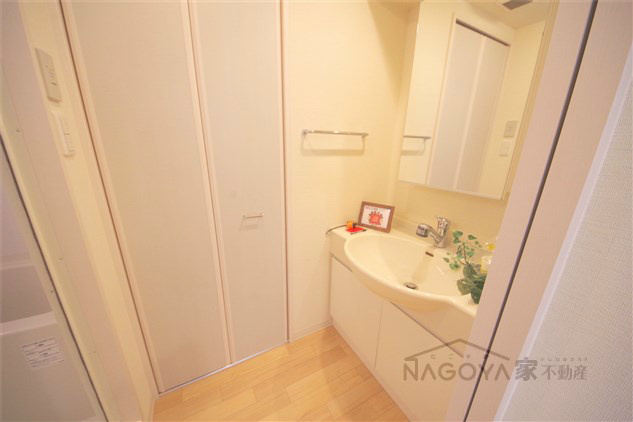 クラシタイヤー新栄 その他2