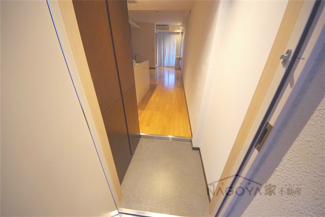 ジラールペルゴ 玄関