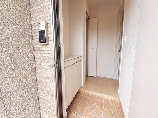 サンライト 玄関