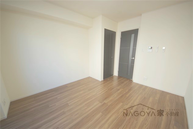 プレジール ベッドルーム