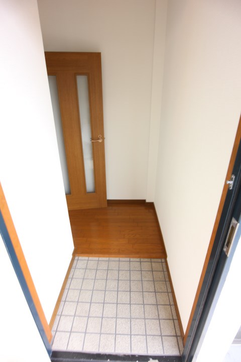 よしかわビル 玄関