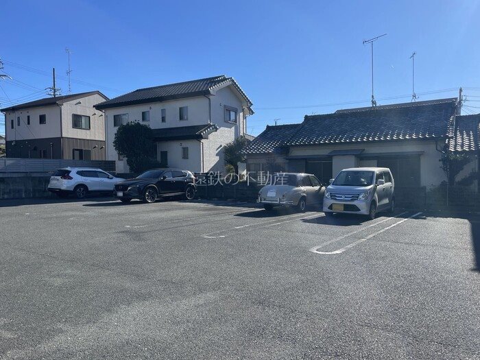 Green Stage 駐車場