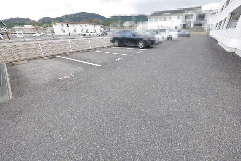 エスポワール21 駐車場