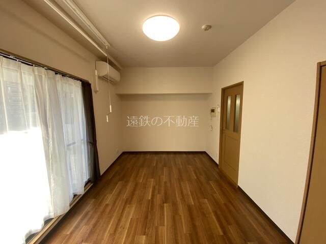 アルテッツア紺屋町 リビング