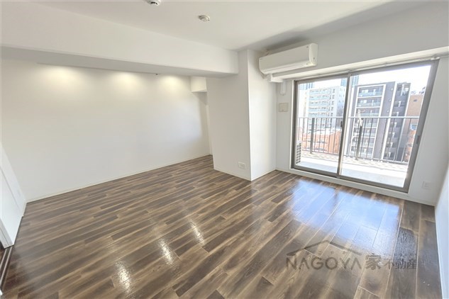 Viare storia リビング