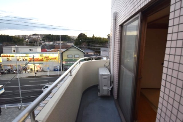 ペルソナージュ横浜 ベランダ