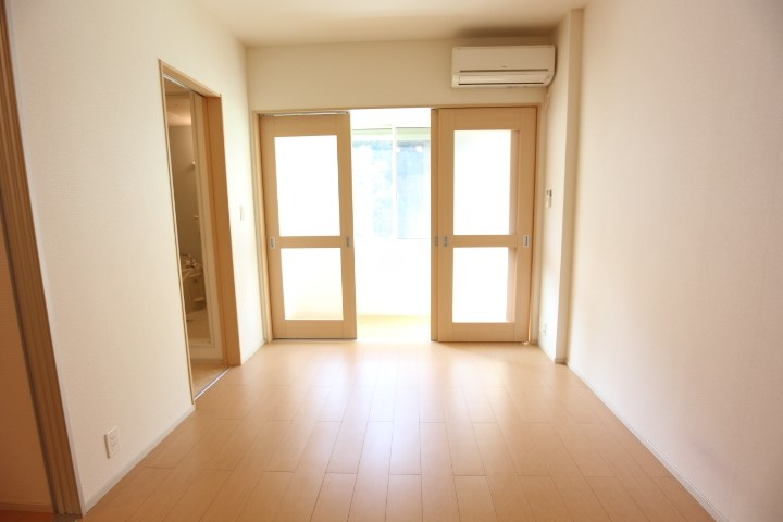 コートディアス ベッドルーム