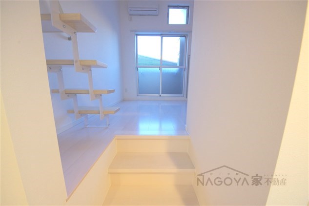 ヴィラ・トゥルヌソル その他9