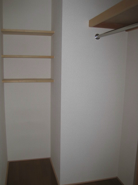 あっとほーむ 収納