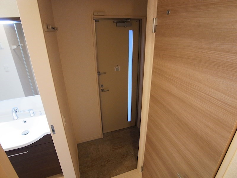 フルールおおたかの森 玄関