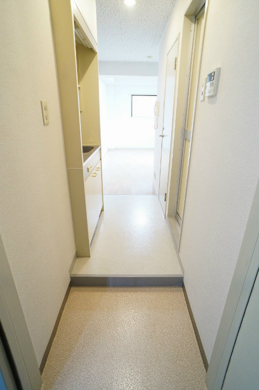 サンプラザナカノ 玄関