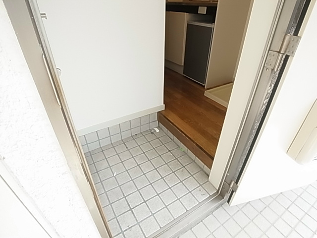 ジュネパレス松戸第５０２ 玄関