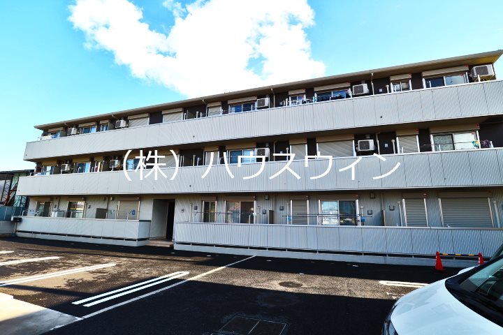 クレアドルーン越谷 外観写真