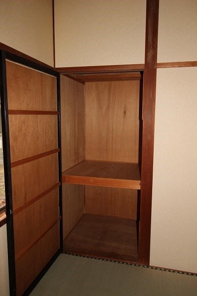 高田倉石様戸建 収納