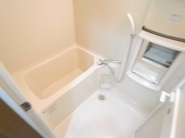 フローリアＴ 風呂画像