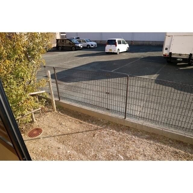 パークレモリア 庭