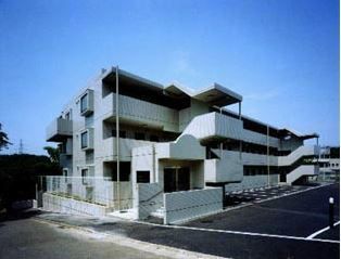 ベルク名瀬 206号室 外観