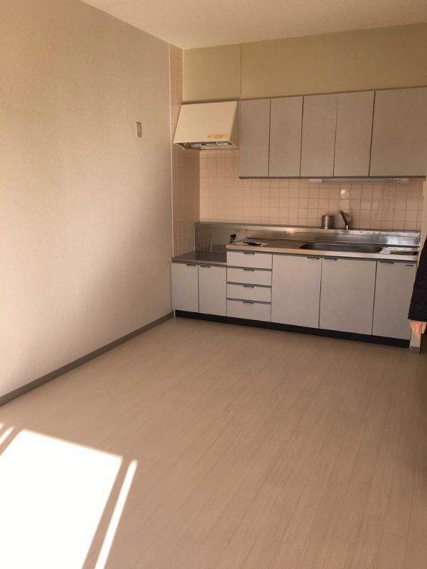 ベルク名瀬 リビング