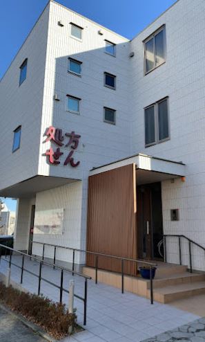 大庭第2バイクコンテナ ドラッグストア