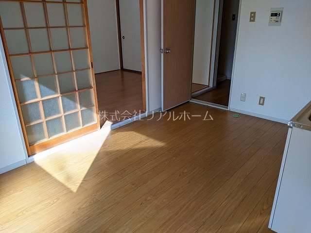スイートム松陽 リビング